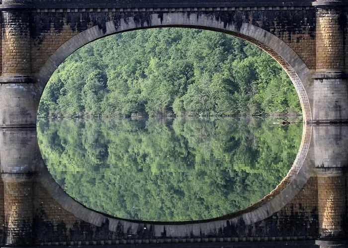 Hotel Le Barrage Mauzac-et-Grand-Castang